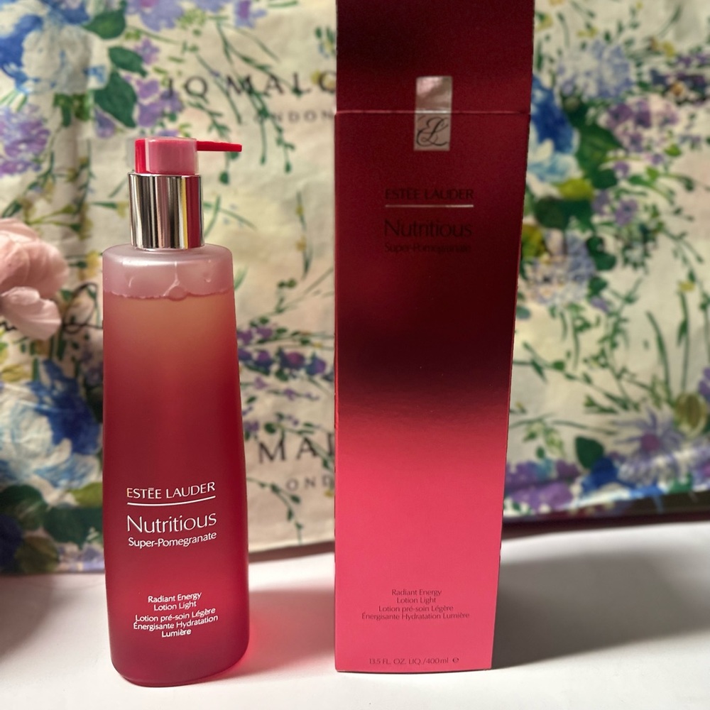 NIB Estee Lauder Nutritious Super Pomegranate Radiant Energy Lotion Light
